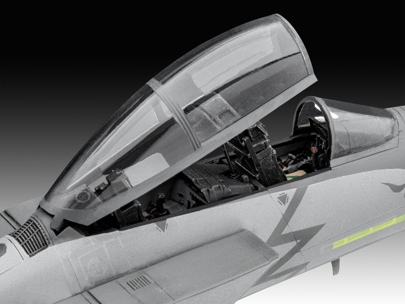 Model Kit - F-15E Strike Eagle