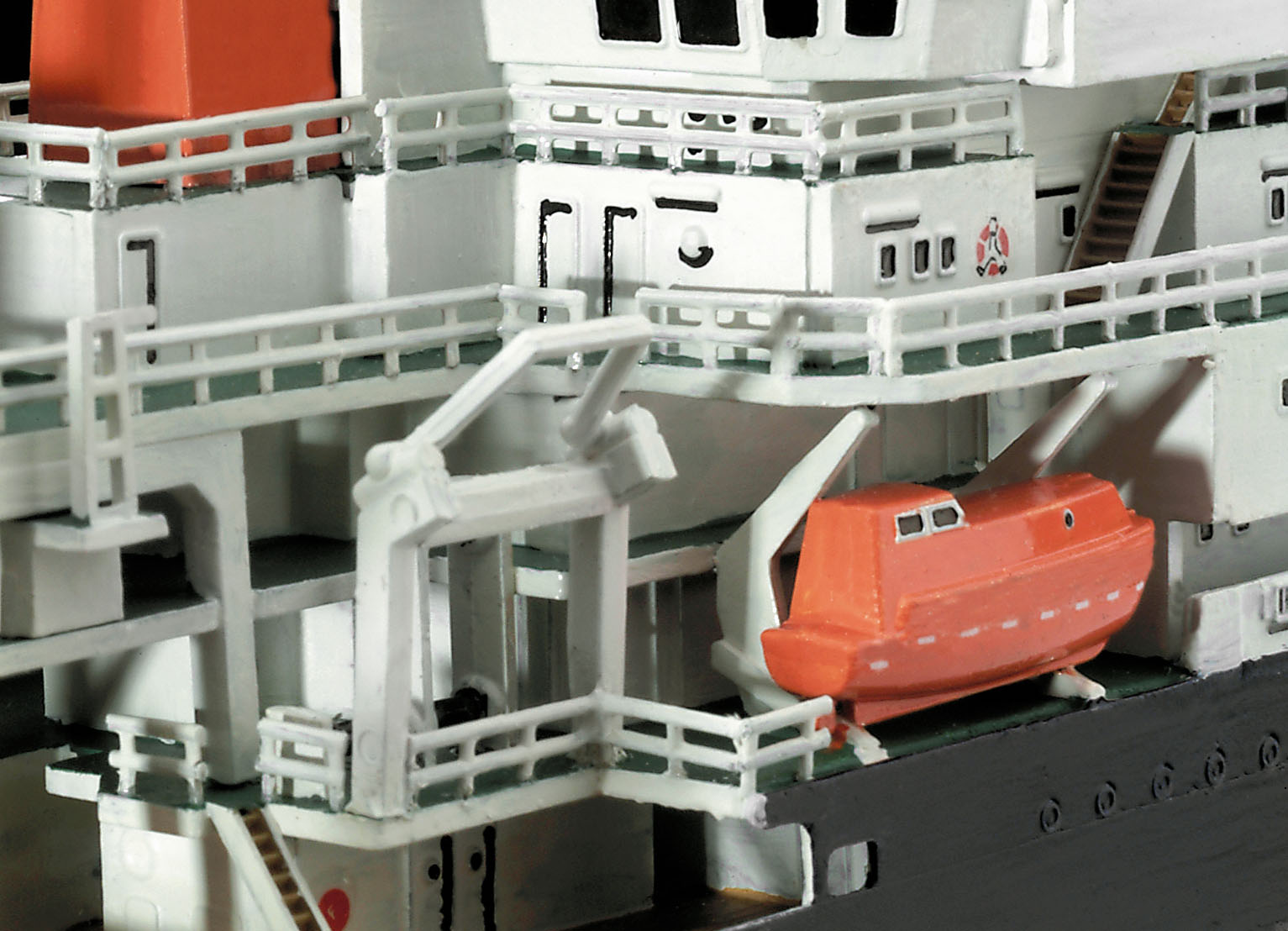 Model Kit - German Research Vessel Meteor