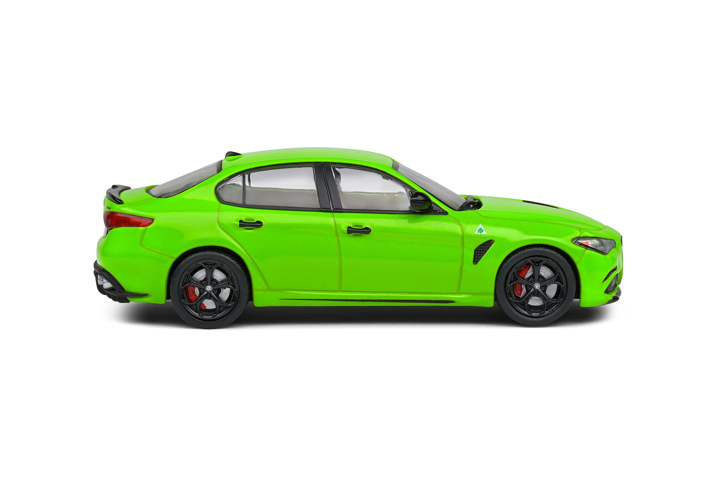 Alfa Romeo Giulia Quadrifoglio - Acid Green - 2020 - 1:43