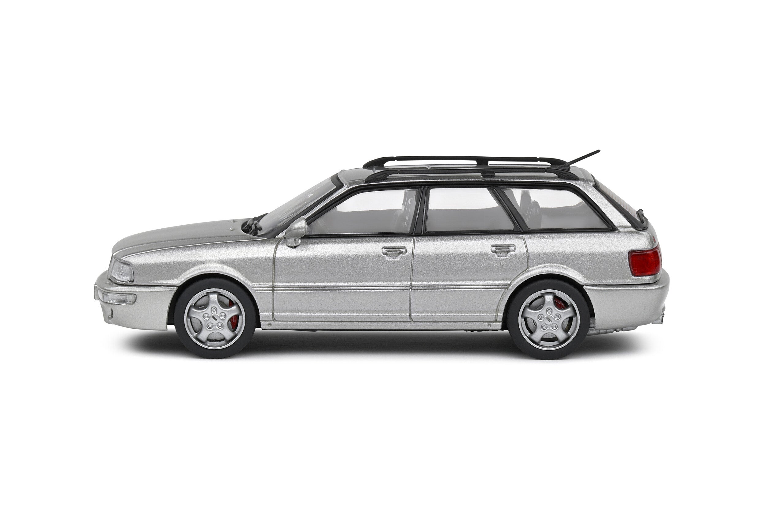 Audi Avant RS2 - Polar Silver - 1995 - 1:43