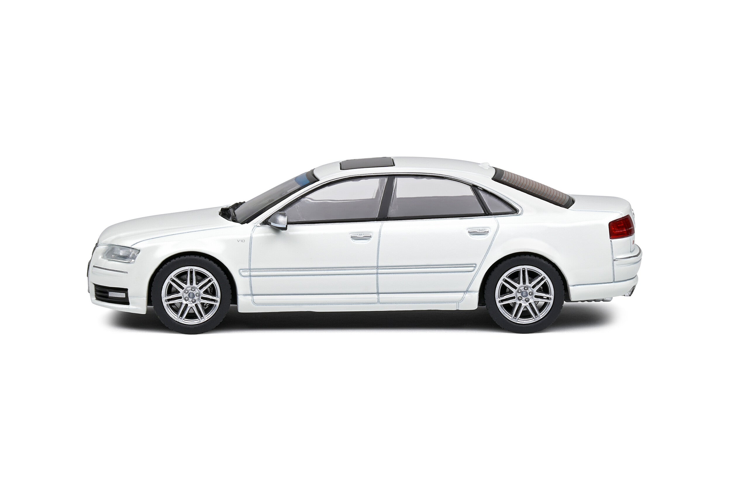 Audi S8 D3 - White - 2010 - 1:43