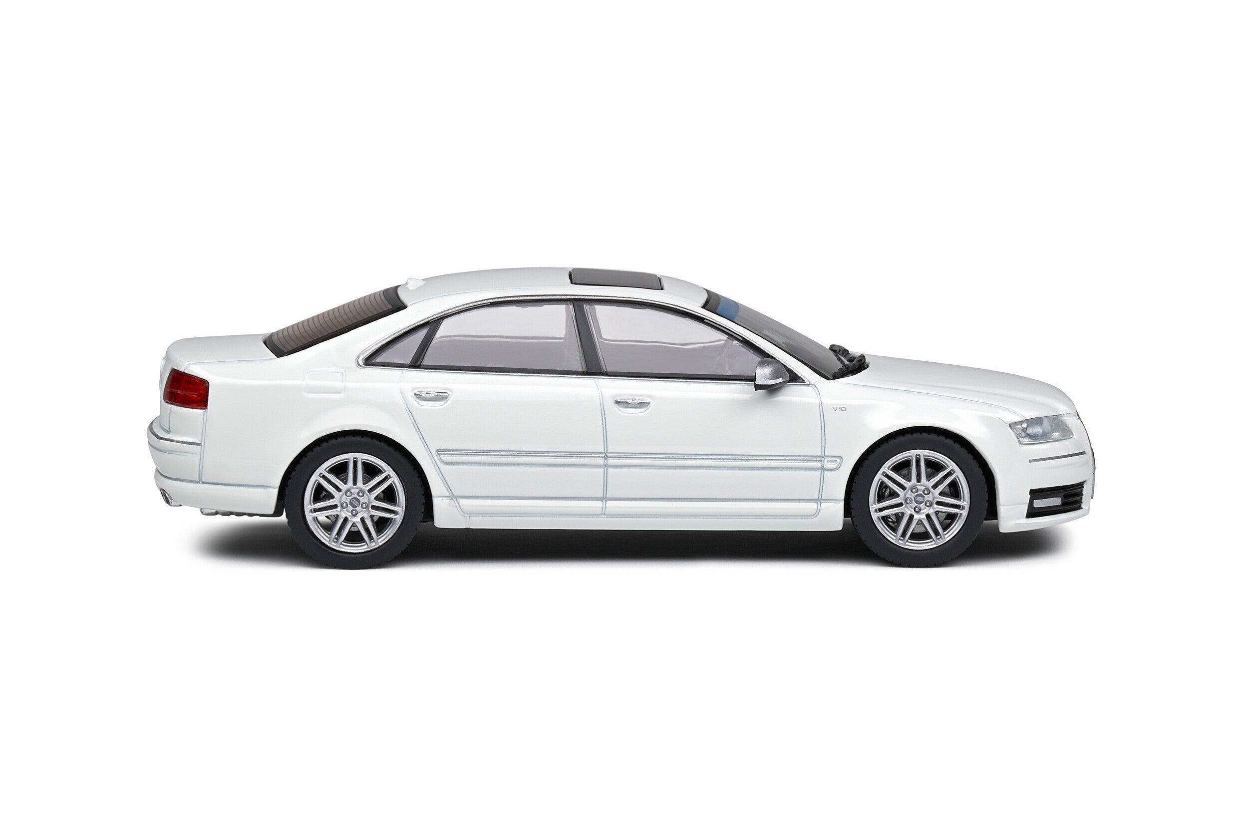 Audi S8 D3 - White - 2010 - 1:43