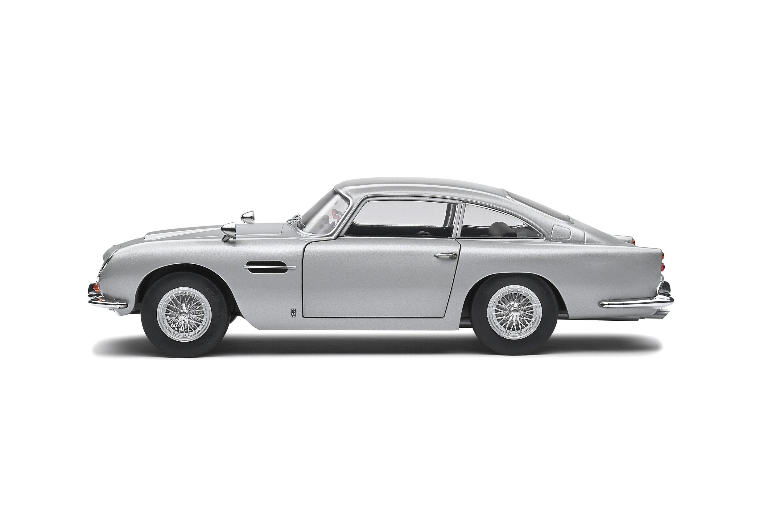 Aston Martin DB5 - Silver Birch - 1964 - 1:18