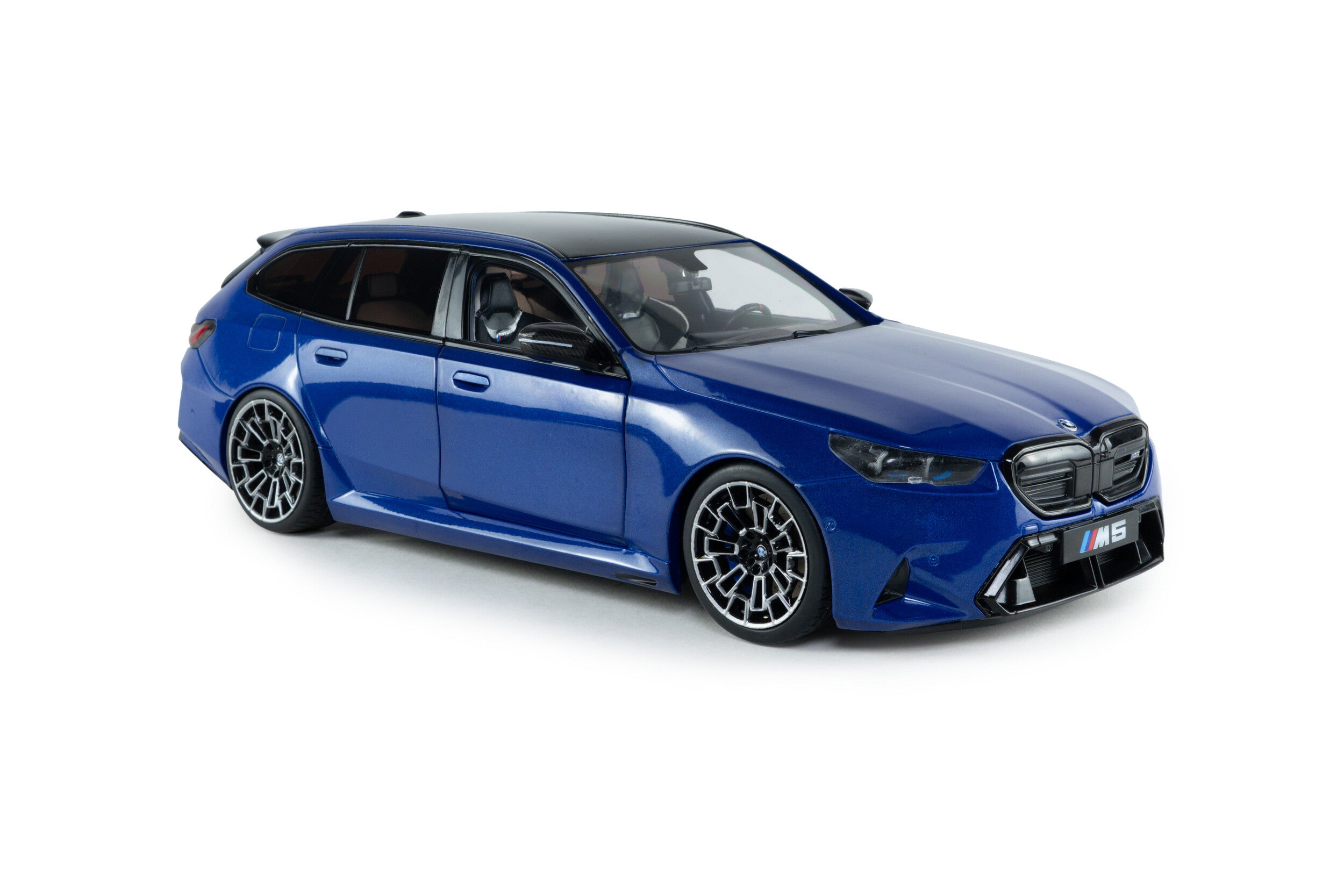 BMW M5 Touring M - Marina Bay Blue Metallic - 2024 - 1:18