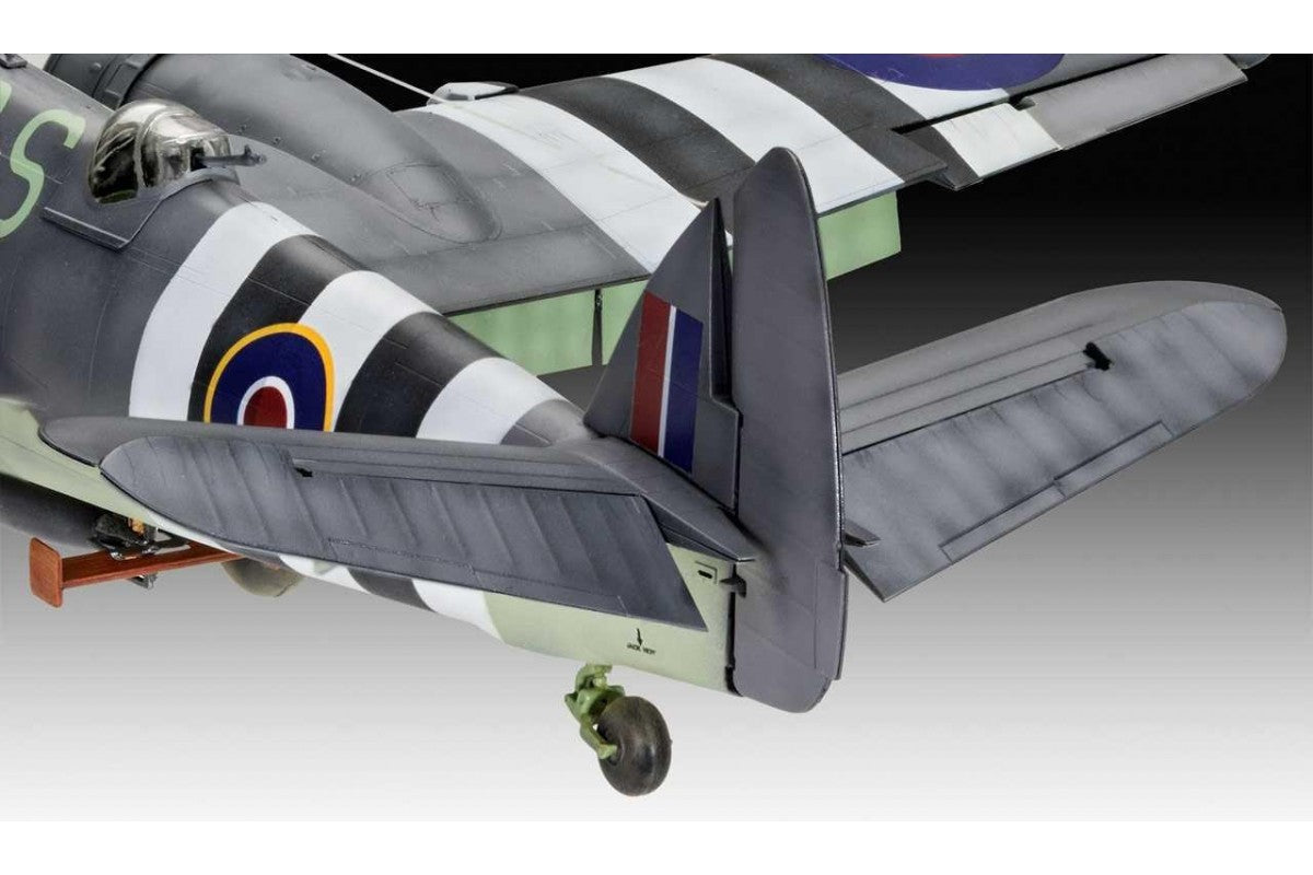 Model Kit - Bristol Beaufighter TF. X – Modelismo Mania