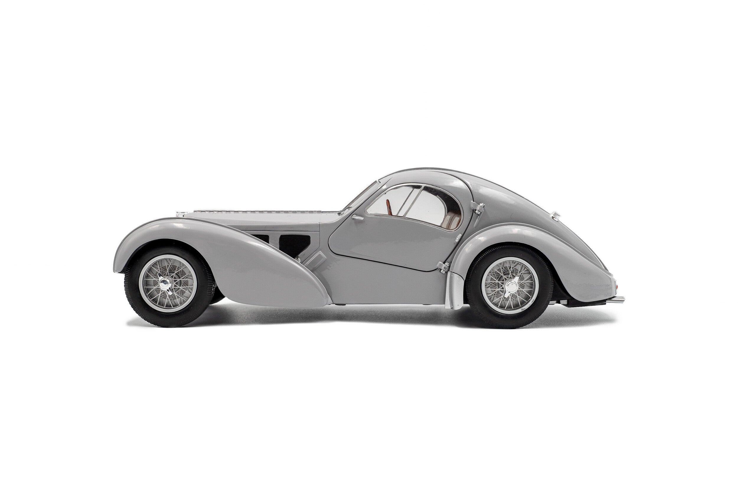 Bugatti Atlantic Type 57 SC - Mat Silver - 1937 - 1:18