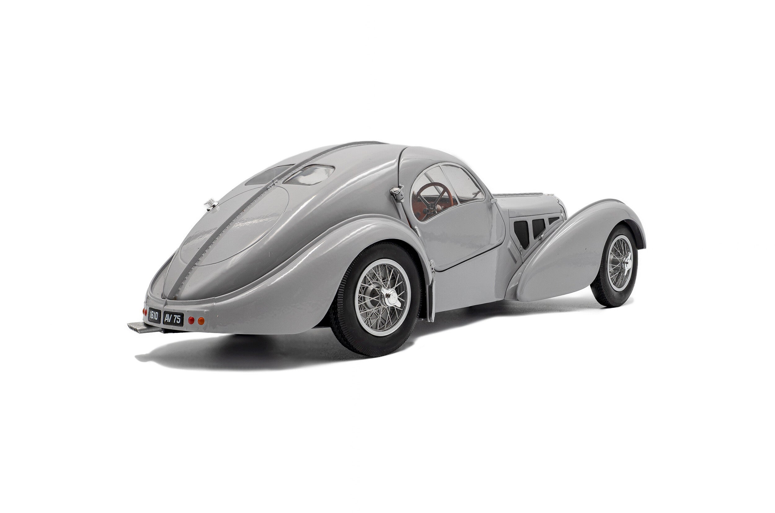 Bugatti Atlantic Type 57 SC - Mat Silver - 1937 - 1:18
