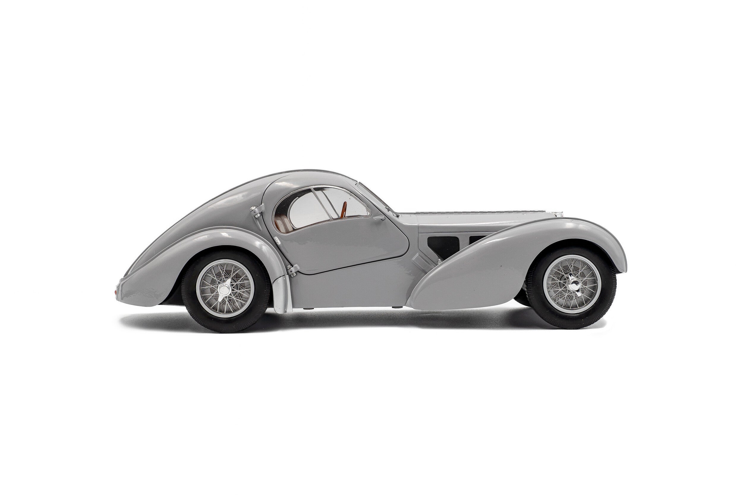 Bugatti Atlantic Type 57 SC - Mat Silver - 1937 - 1:18