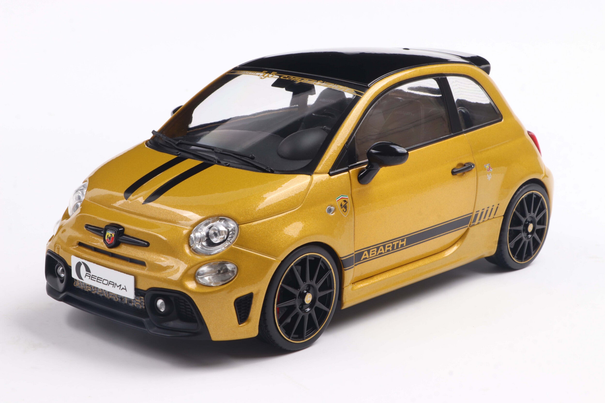 Fiat F595 Abarth Solido Works - 2024 - 1:18
