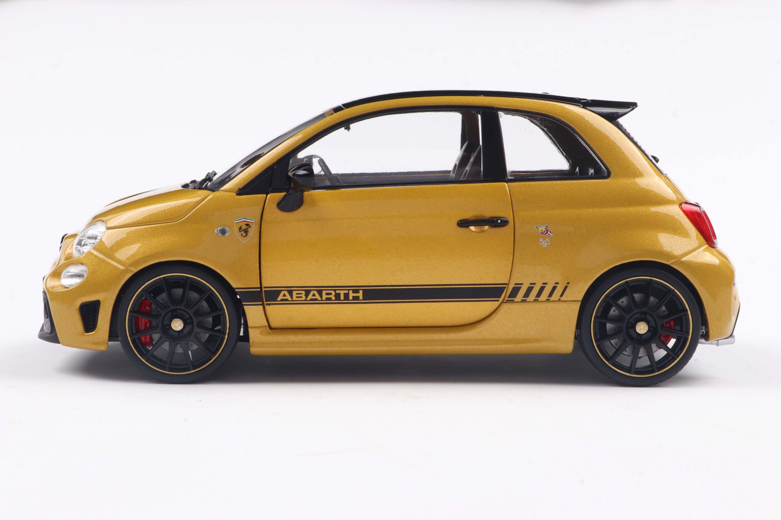 Fiat F595 Abarth Solido Works - 2024 - 1:18
