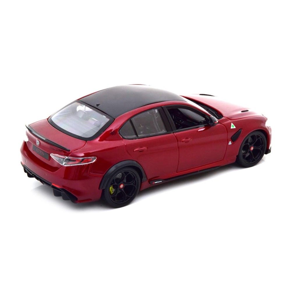 Alfa Romeo Giulia Gta 2020 - 1:18