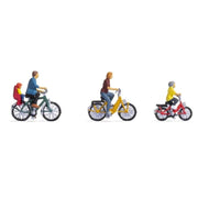 Familia em Passeio de Bicicleta