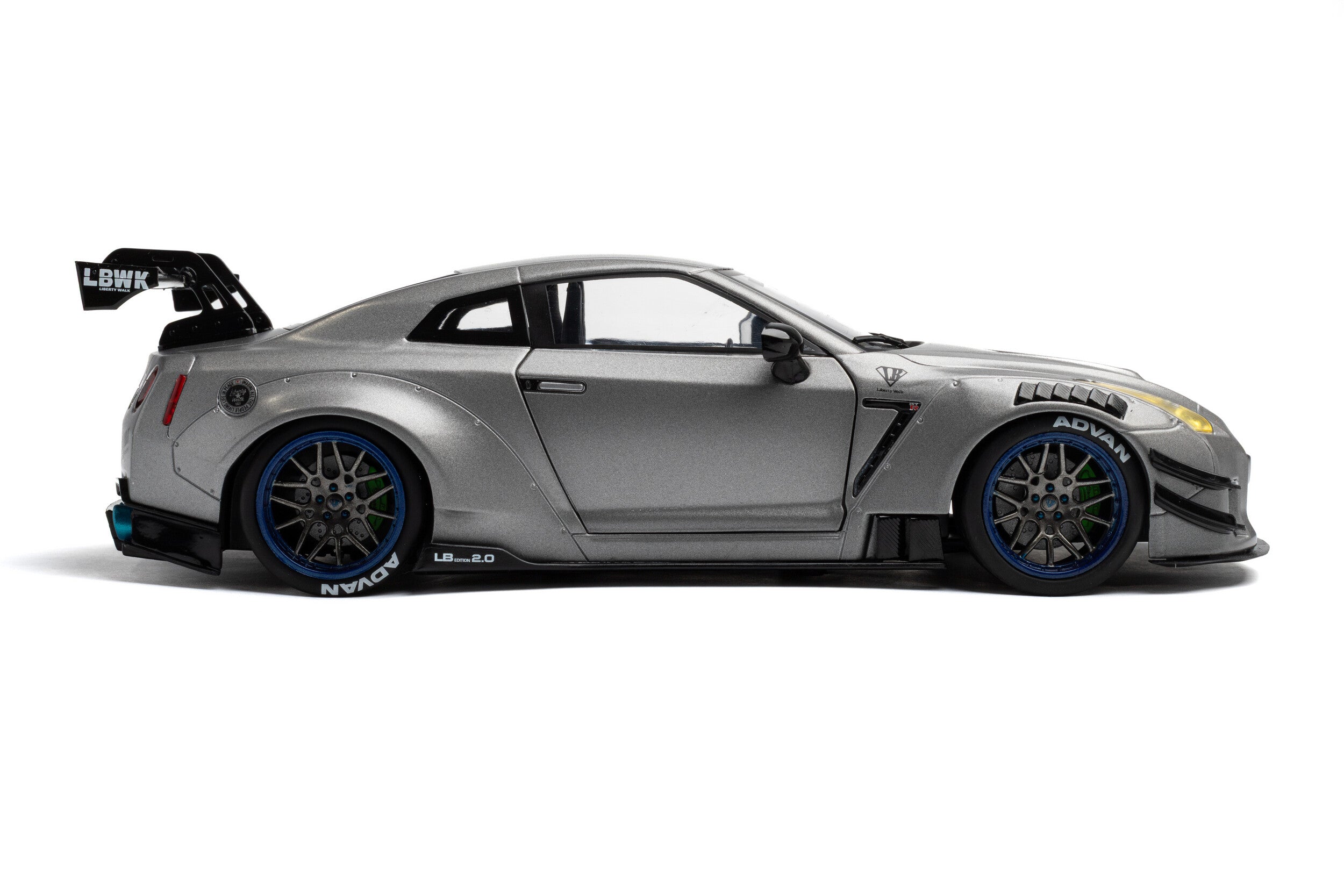 Nissan GT-R R35 Liberty Walk Body Kit 2.0 - 2023 - 1:18