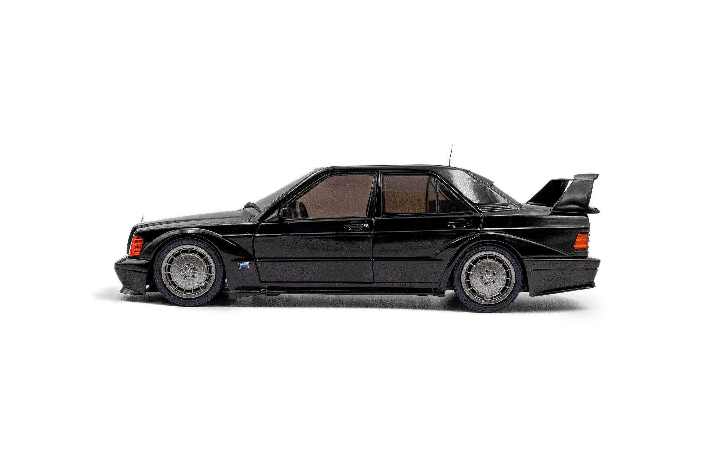 Mercedes-Benz 190 W201 Evo II Solido Works - Black - 1990 - 1:18