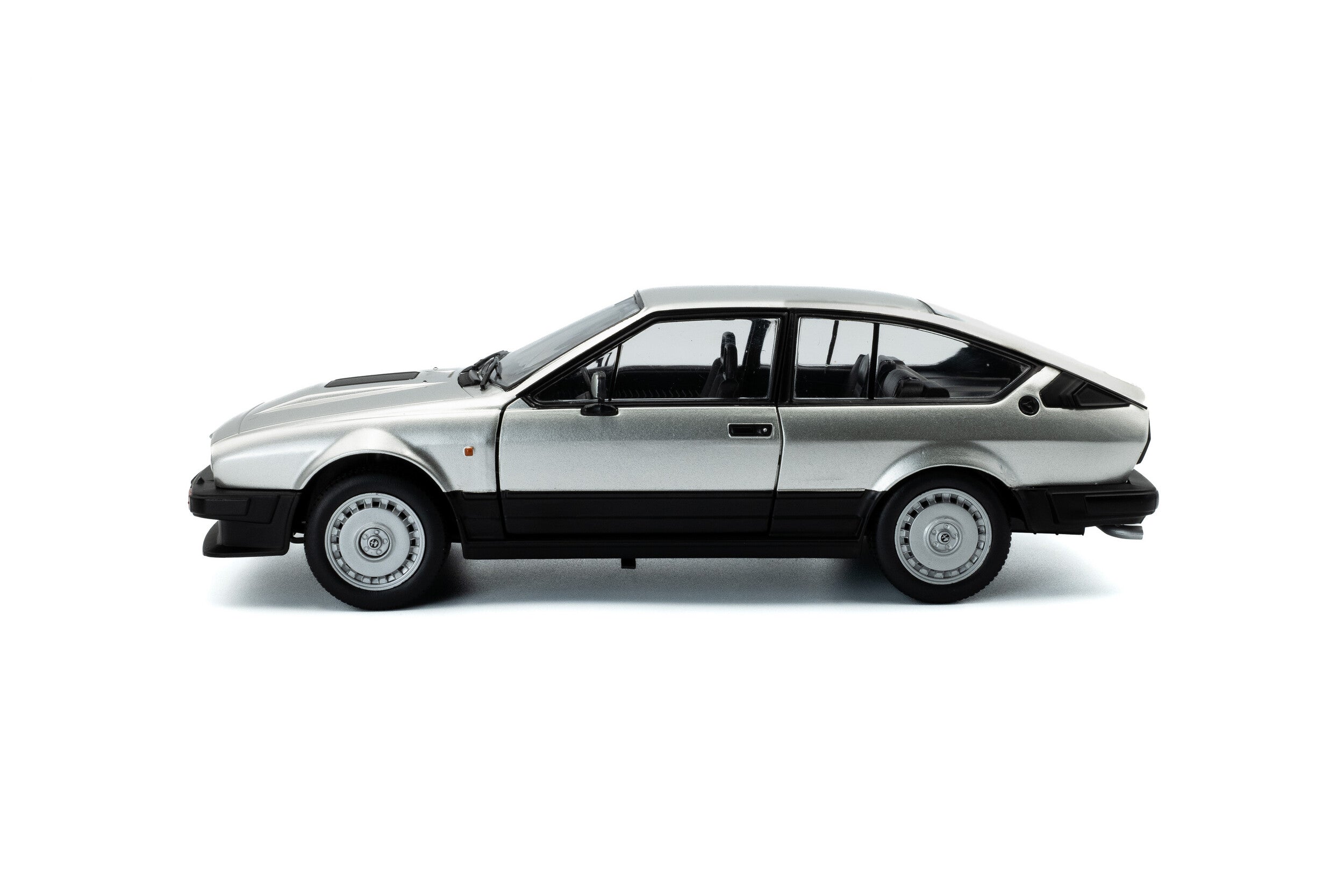Alfa Romeo GTV6 - 1984 - 1:43