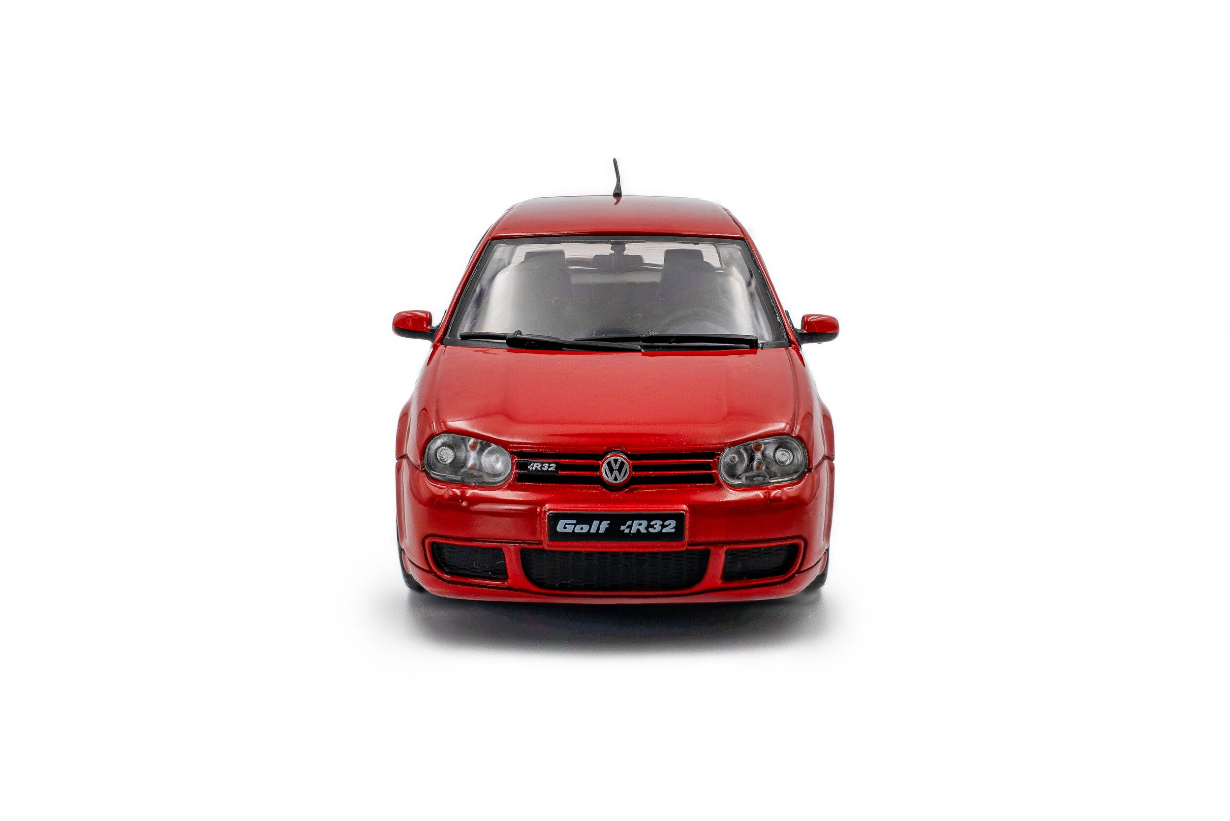 Volkswagen Golf IV R32 - Toronto Red - 2003 - 1:43